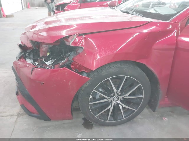 صورة 6 لـ 2022 Toyota CAMRY SE AWD
