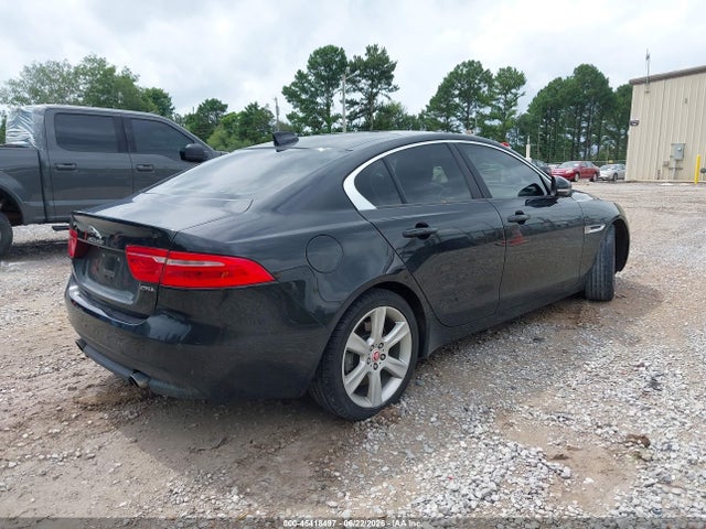 2017 Jaguar XE 25T PREMIUM — фото 4