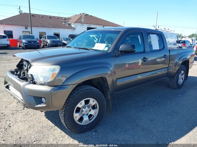 2014 Toyota TACOMA BASE V6 — фото 2
