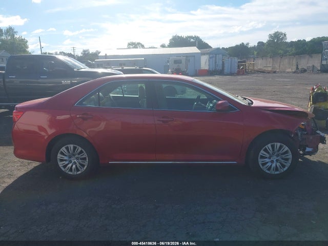 2013 Toyota CAMRY LE — миниатюра 13