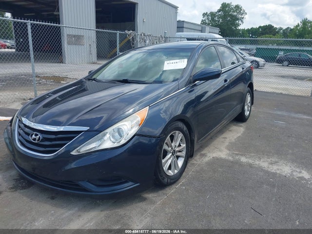2011 Hyundai SONATA GLS 照片 2