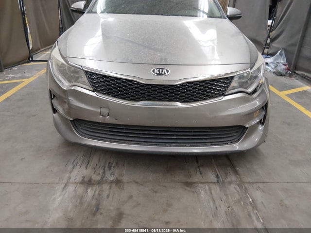 2018 KIA OPTIMA LX — фото 6