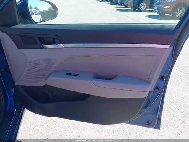 2020 Hyundai ELANTRA SE photo 8