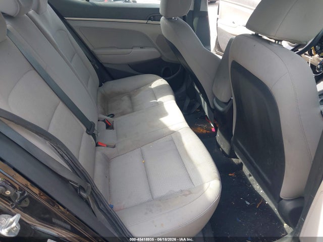 2018 Hyundai ELANTRA SE photo 8