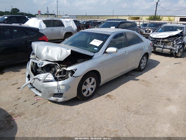 صورة 2 لـ 2010 Toyota CAMRY LE
