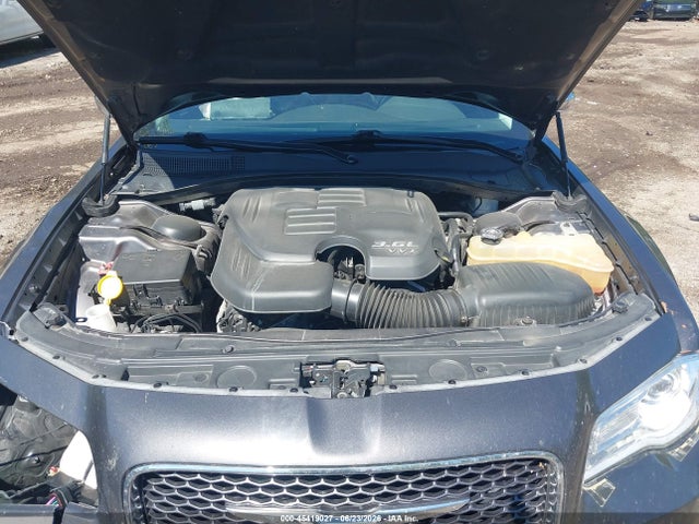 2018 Chrysler 300 LIMITED 照片 10