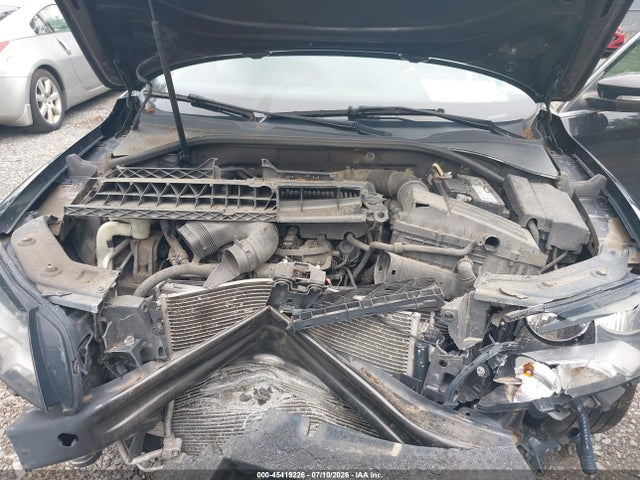 2014 Volkswagen PASSAT 1.8T SE — фото 10
