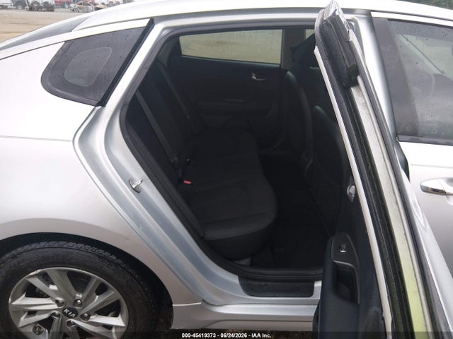 2019 KIA OPTIMA LX photo 8
