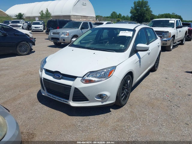 2012 FORD FOCUS SE 照片 2