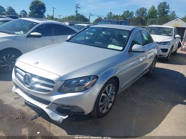 2015 Mercedes-BENZ C 300 photo 2