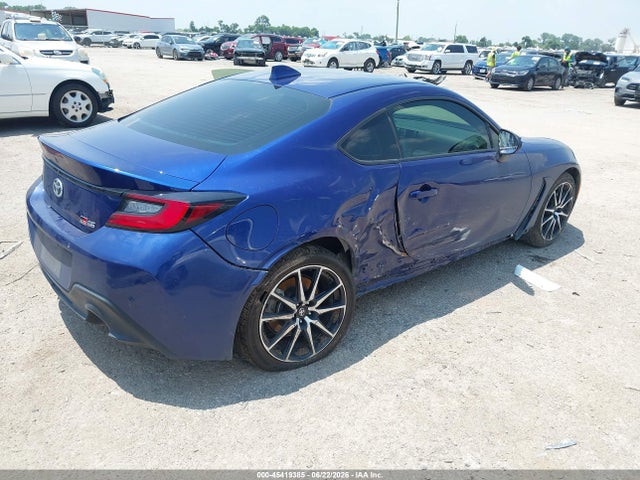 2023 TOYOTA GR86 4