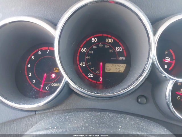 صورة 7 لـ 2004 Toyota MATRIX STANDARD