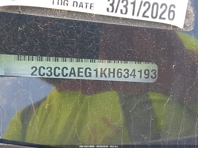 2019 Chrysler 300 LIMITED 照片 9