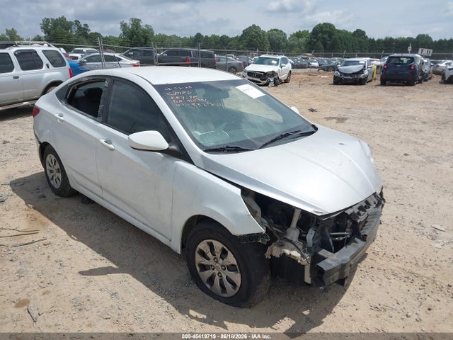 2017 HYUNDAI ACCENT SE