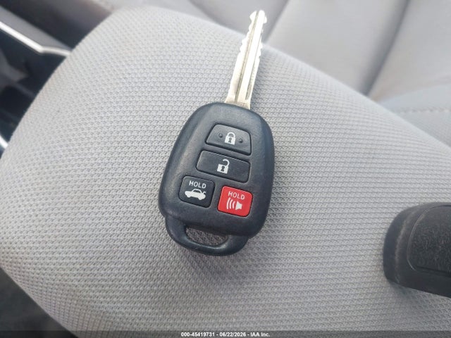 صورة مصغرة 11 لـ 2014 Toyota COROLLA LE