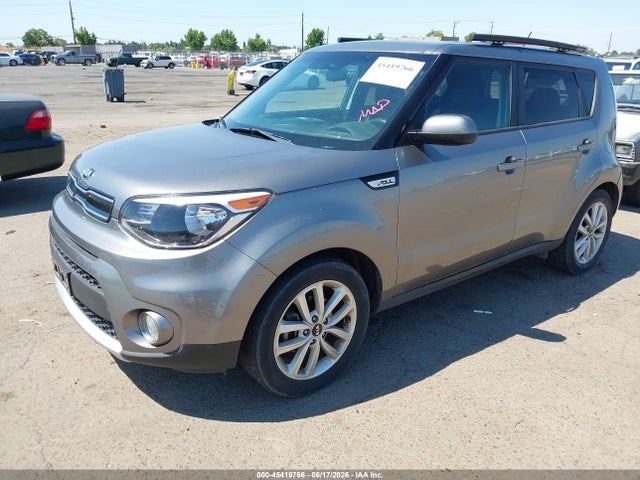 صورة 2 لـ 2018 KIA SOUL +