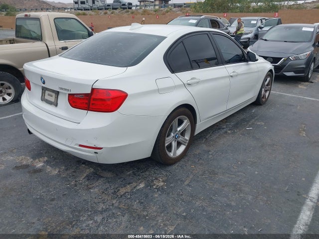صورة 4 لـ 2015 BMW 320I
