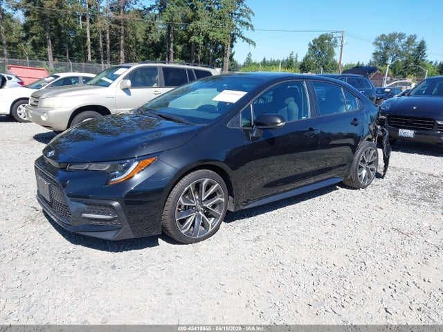 2021 Toyota COROLLA SE photo 2