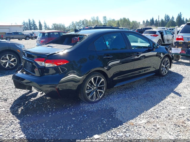 2021 Toyota COROLLA SE photo 4