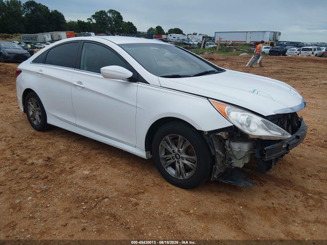 2014 HYUNDAI SONATA GLS