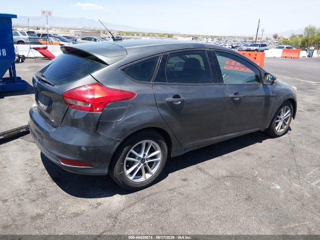 صورة 4 لـ 2017 FORD FOCUS SE