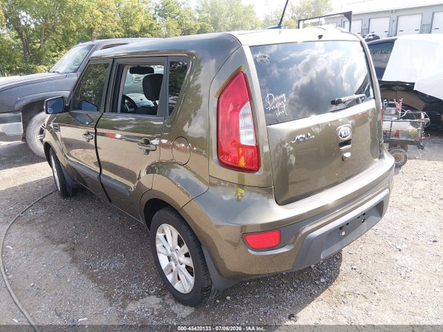 2013 KIA SOUL + 照片 3