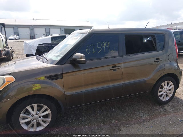 2013 KIA SOUL + 照片 6