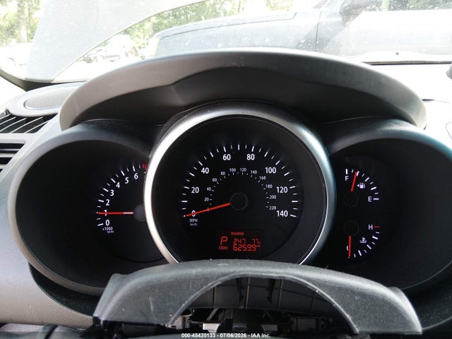 2013 KIA SOUL + 照片 7
