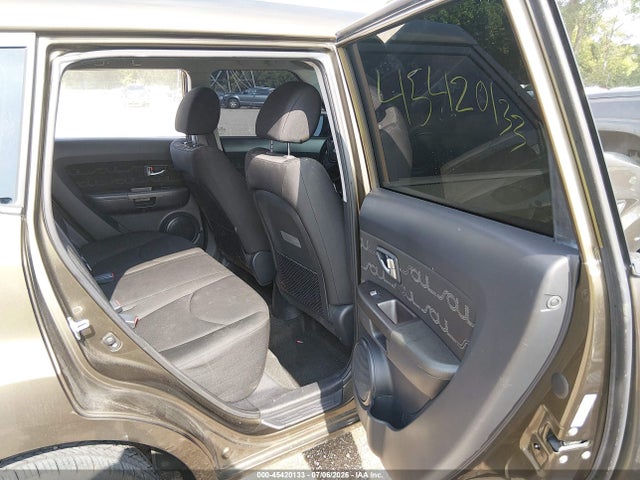 2013 KIA SOUL + 照片 8