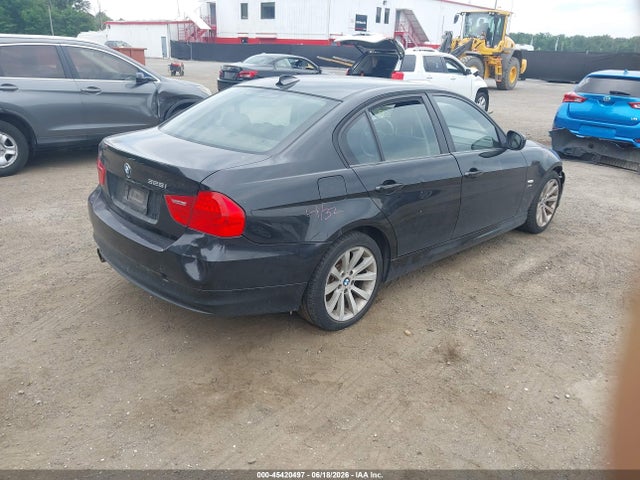 2011 BMW 328I XDRIVE — фото 4