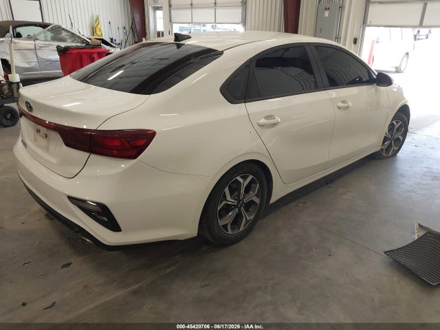 صورة 4 لـ 2019 KIA FORTE LXS