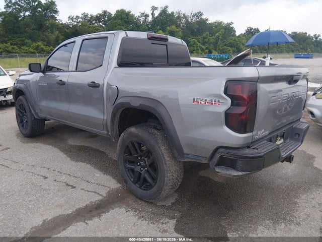 2025 Chevrolet COLORADO 4WD TRAIL BOSS photo 3