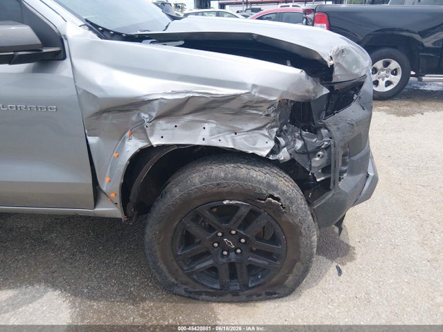 2025 Chevrolet COLORADO 4WD TRAIL BOSS photo 6