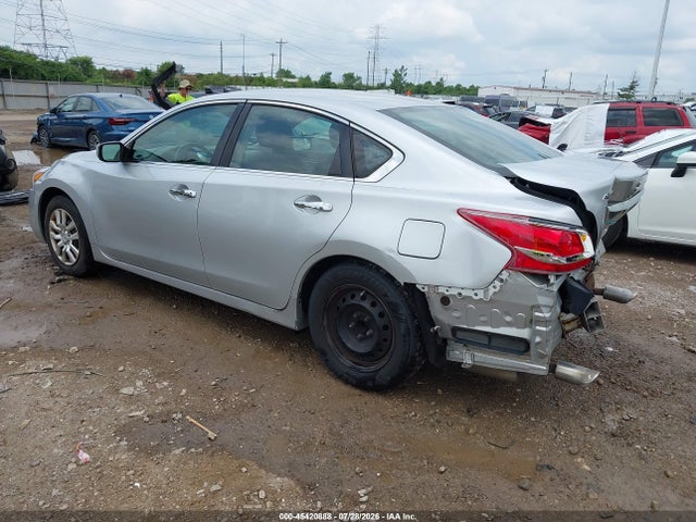 2013 Nissan ALTIMA 2.5 S 照片 3
