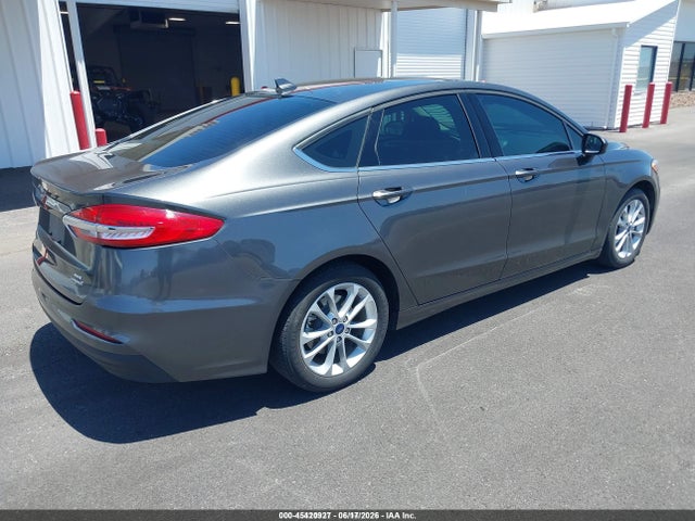 صورة 4 لـ 2020 FORD FUSION HYBRID SE