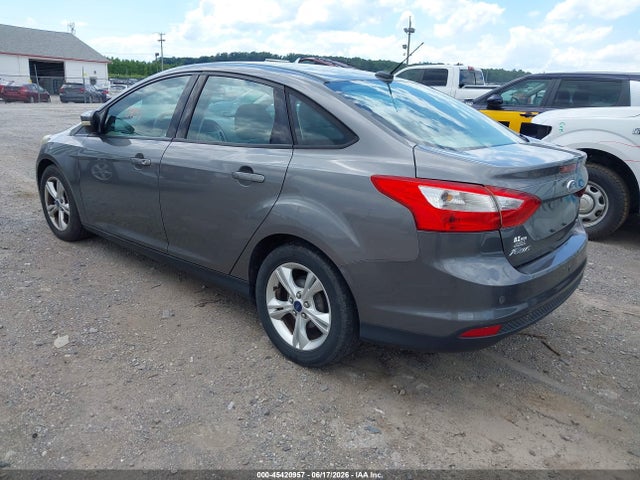 2013 FORD FOCUS SE 照片 3