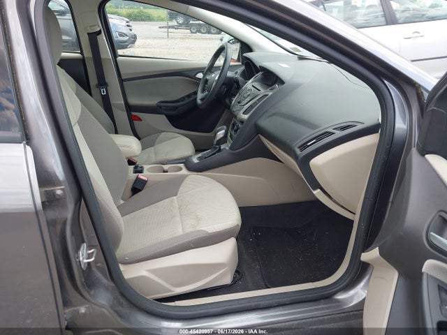 2013 FORD FOCUS SE 照片 5
