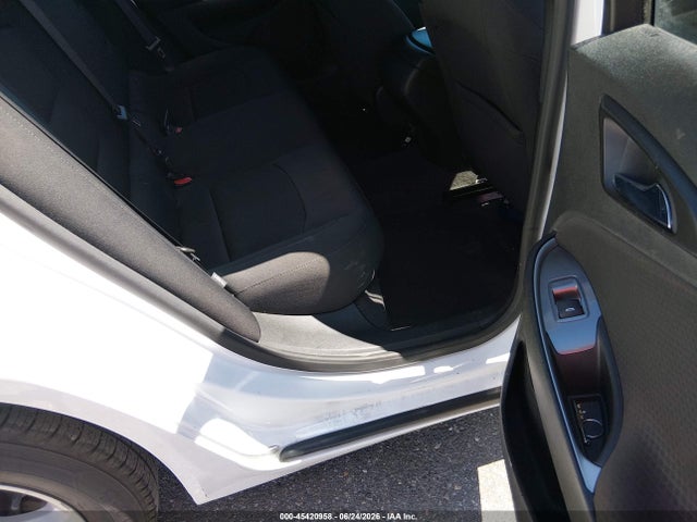 صورة 8 لـ 2020 Chevrolet MALIBU FWD 1FL
