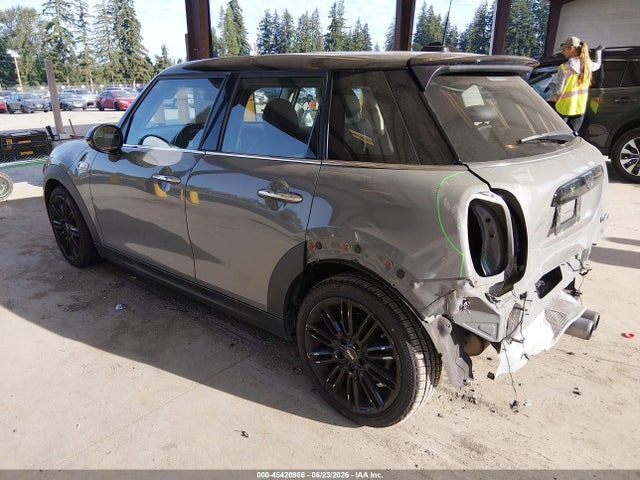 صورة 3 لـ 2019 MINI HARDTOP COOPER S