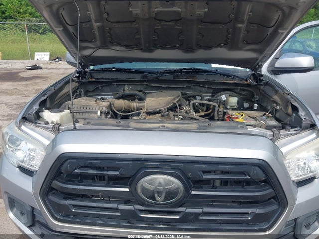 2018 Toyota TACOMA SR photo 10