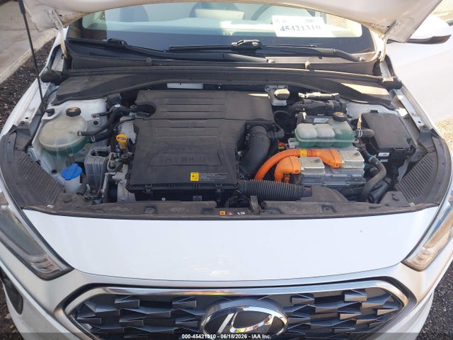 صورة 10 لـ 2020 Hyundai IONIQ HYBRID BLUE