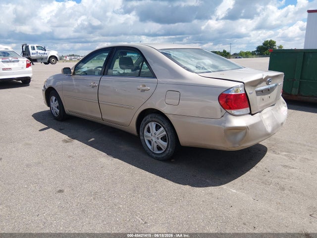 2006 Toyota CAMRY LE photo 3
