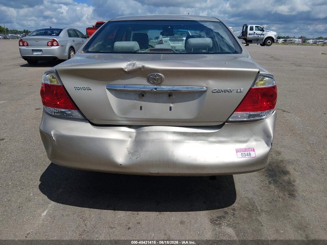 2006 Toyota CAMRY LE photo 6