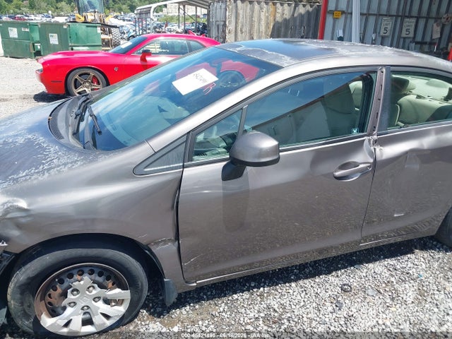 صورة مصغرة 17 لـ 2012 Honda CIVIC LX