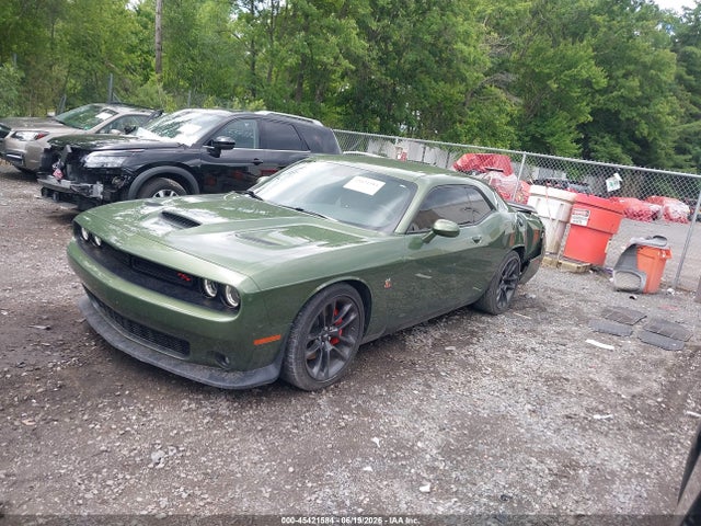 صورة 2 لـ 2021 Dodge CHALLENGER R/T SCAT PACK
