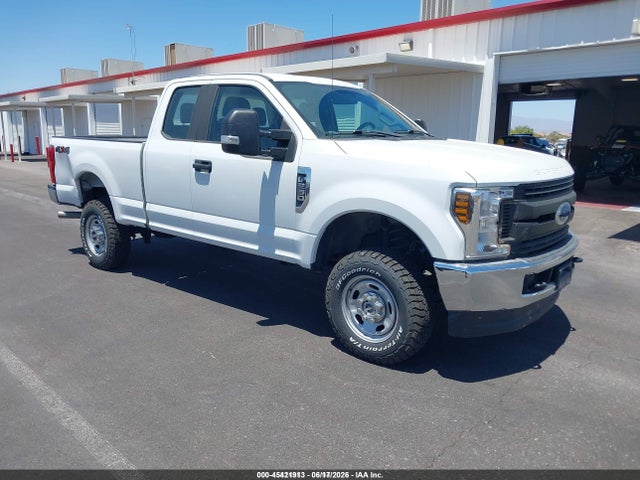 2018 FORD F-250 XL — фото 1