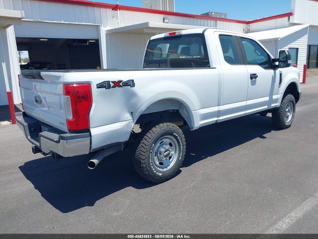2018 FORD F-250 XL — фото 4