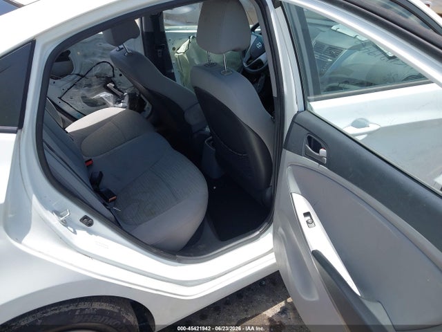 صورة 8 لـ 2015 Hyundai ACCENT GLS