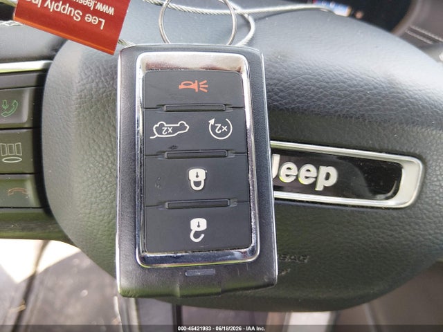 2022 JEEP GRAND CHEROKEE LIMITED 4X4 11