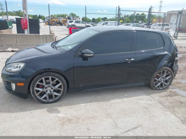 2010 Volkswagen GTI 2-DOOR — миниатюра 2